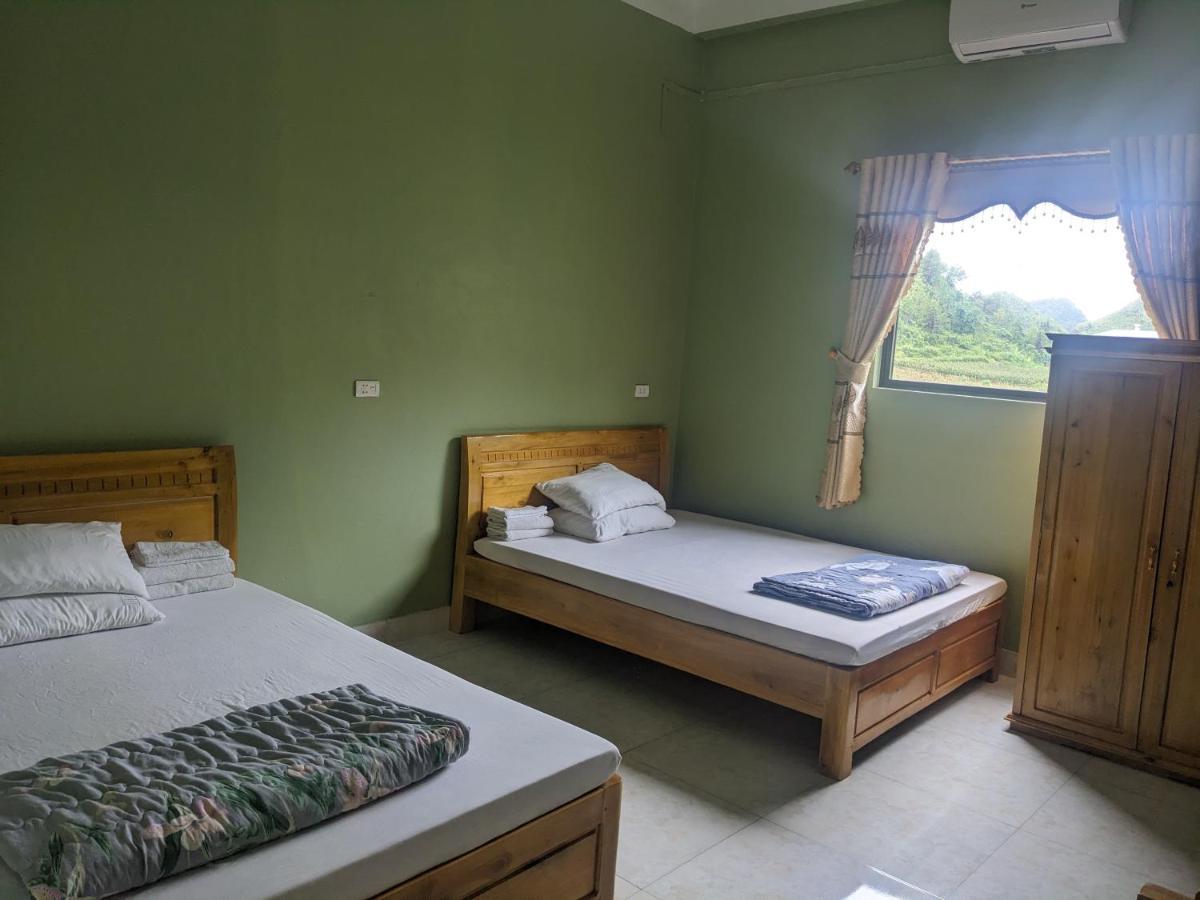 Nha Nghi Ngoc Lam Otel Quan Ba Oda fotoğraf
